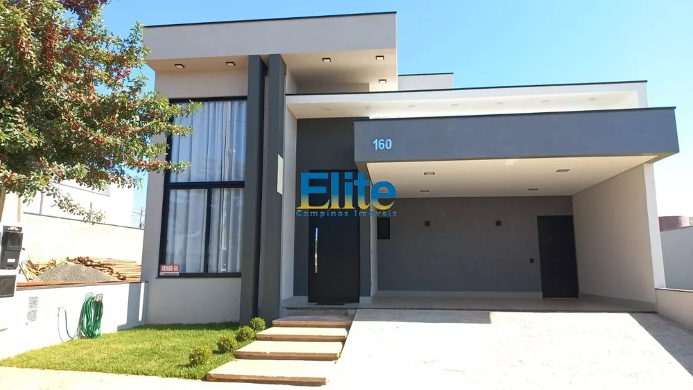 Casa à venda com 3 quartos, 250m² - Foto 1