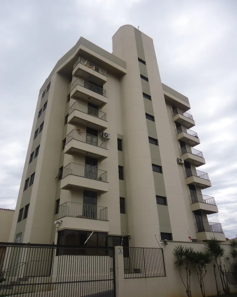 Apartamento, 3 quartos, 130 m² - Foto 1
