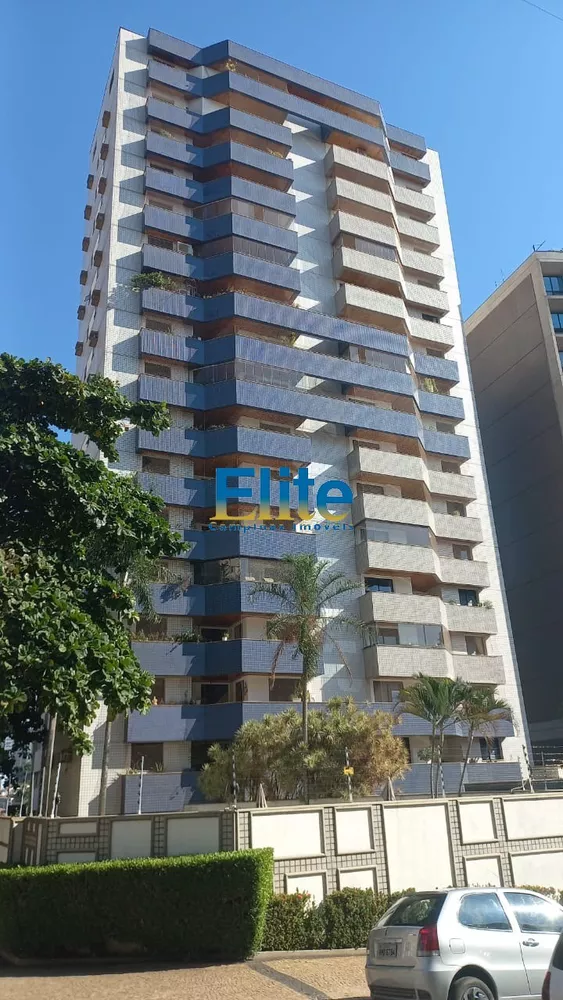 Apartamento à venda com 4 quartos, 150m² - Foto 2