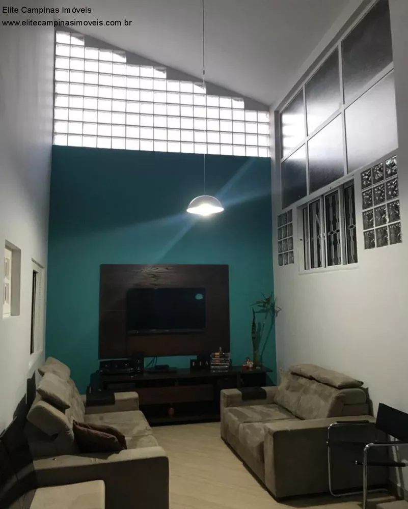 Casa à venda com 3 quartos, 270m² - Foto 3