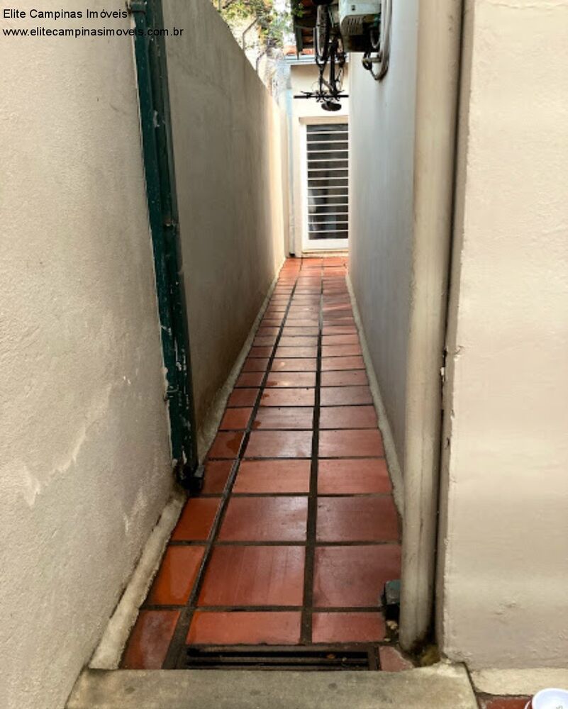 Casa à venda e aluguel com 3 quartos, 250m² - Foto 8