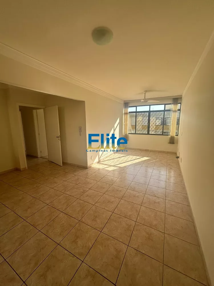 Apartamento à venda com 3 quartos, 74m² - Foto 1