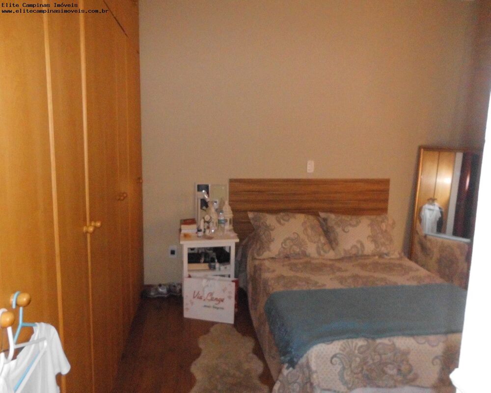 Casa de Condomínio à venda com 4 quartos, 2000m² - Foto 2
