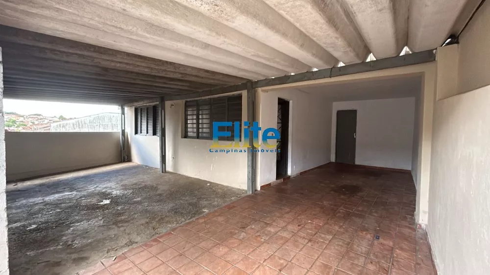 Casa à venda com 3 quartos, 385m² - Foto 2