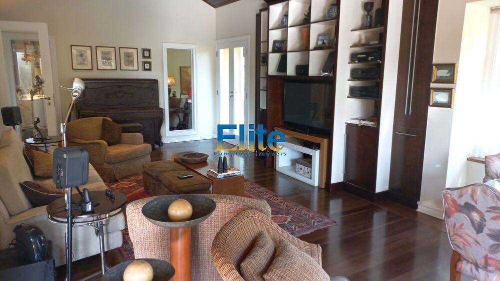 Casa de Condomínio à venda com 5 quartos, 1200m² - Foto 1