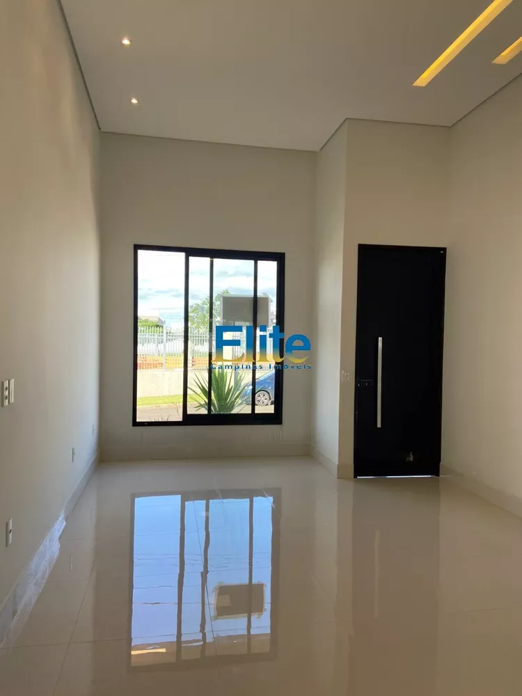 Casa de Condomínio à venda com 3 quartos, 250m² - Foto 3