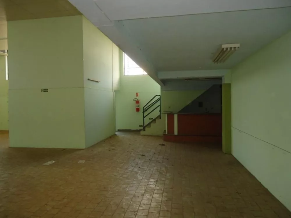 Prédio Inteiro - Foto 3