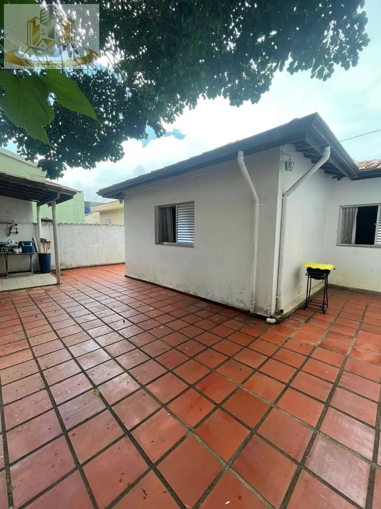 Casa, 3 quartos, 300 m² - Foto 16