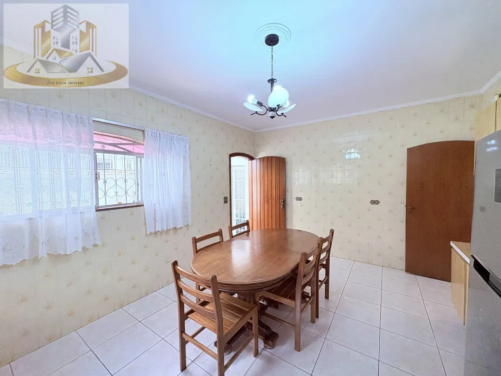 Casa, 3 quartos, 233 m² - Foto 4