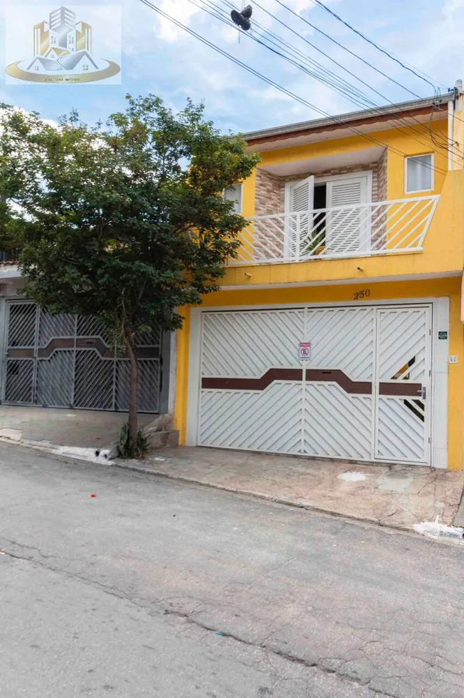 Casa, 3 quartos, 200 m² - Foto 2