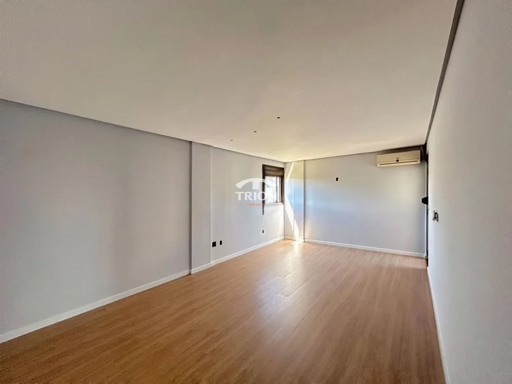 Cobertura, 3 quartos, 277 m² - Foto 3