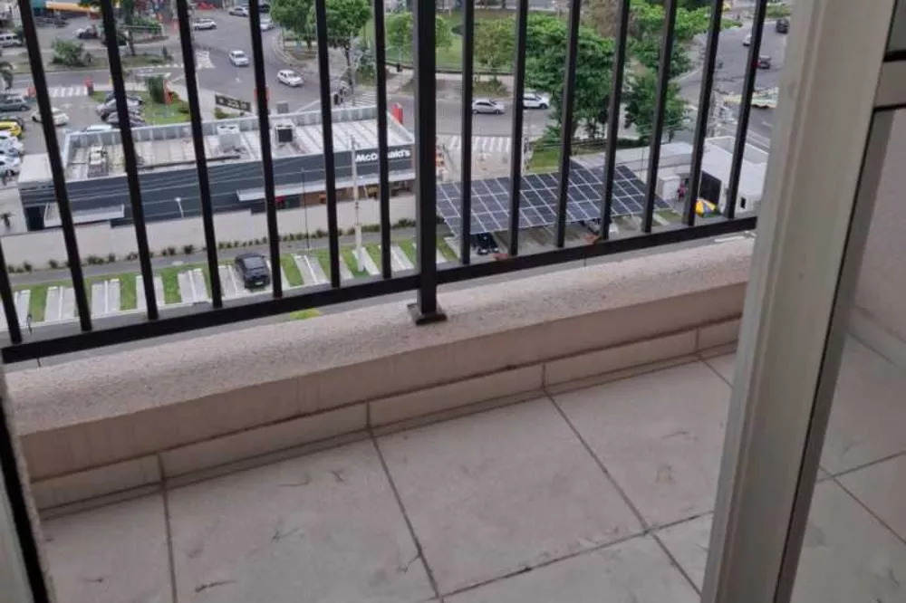 Apartamento, 1 quarto, 33 m² - Foto 2