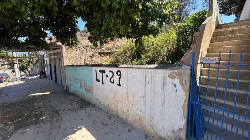 Terreno, 240 m² - Foto 1
