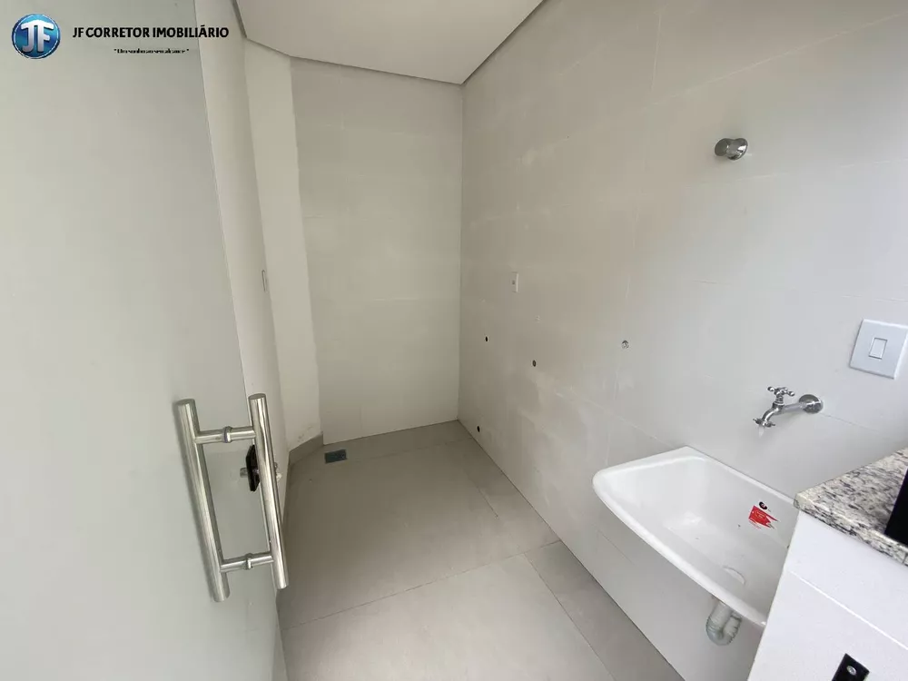 Casa à venda com 3 quartos, 126m² - Foto 4