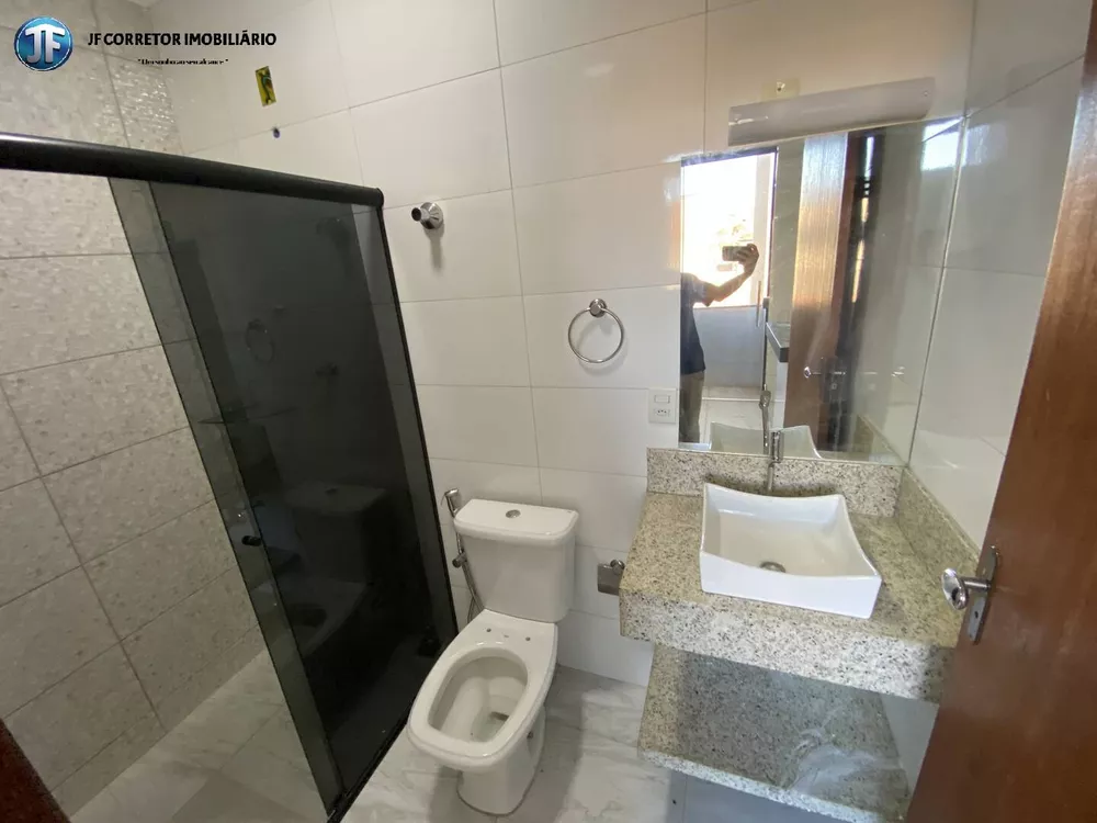 Apartamento à venda com 3 quartos, 200m² - Foto 4