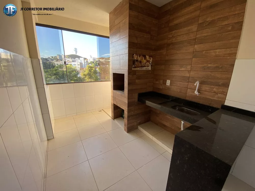 Apartamento à venda com 3 quartos, 200m² - Foto 1