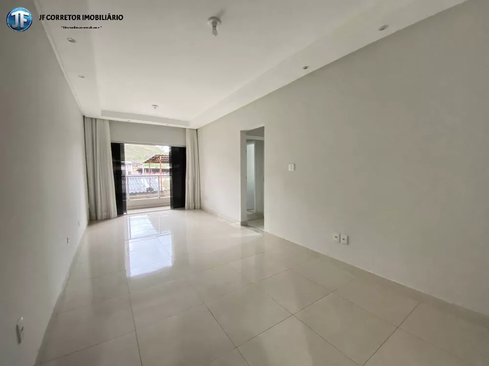 Apartamento à venda com 2 quartos, 70m² - Foto 2