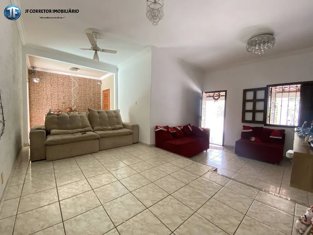 Casa, 3 quartos, 253 m² - Foto 2