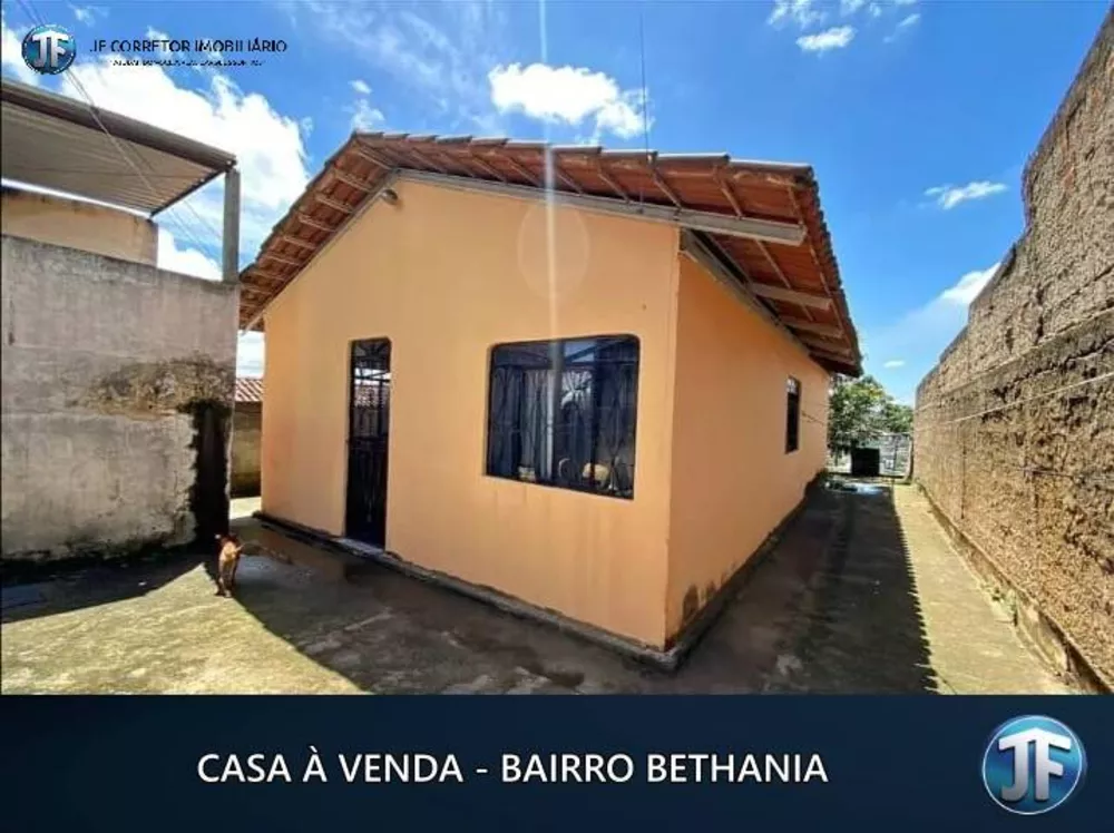 Casa à venda com 2 quartos, 322m² - Foto 1