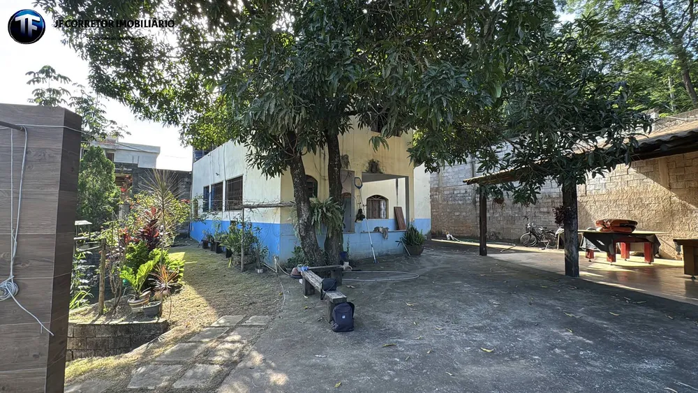 Chácara, 3 quartos, 2400 m² - Foto 6