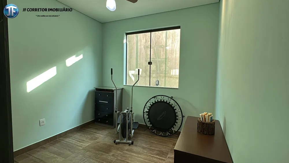 Casa, 3 quartos, 224 m² - Foto 2