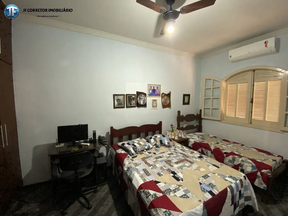 Casa, 3 quartos, 242 m² - Foto 4