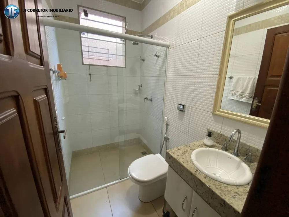Casa, 4 quartos, 250 m² - Foto 4
