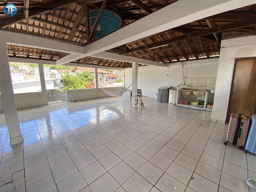 Casa à venda com 3 quartos, 155m² - Foto 4