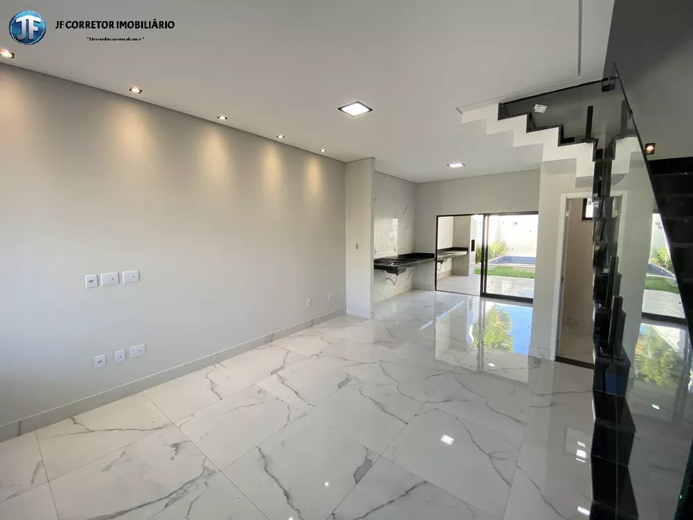 Casa à venda com 3 quartos, 152m² - Foto 4