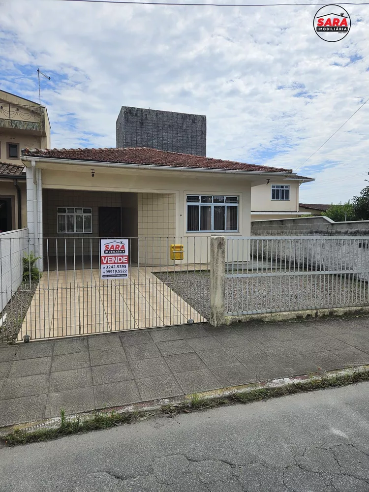 Casa, 2 quartos, 130 m² - Foto 1