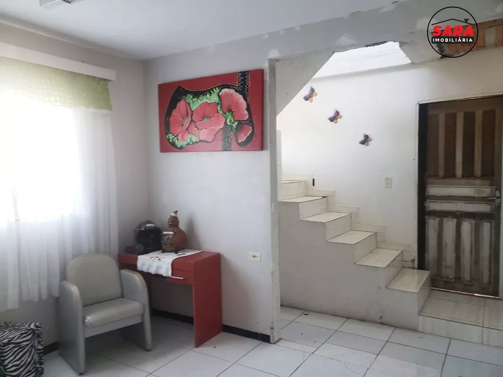 Casa à venda com 4 quartos, 89m² - Foto 3