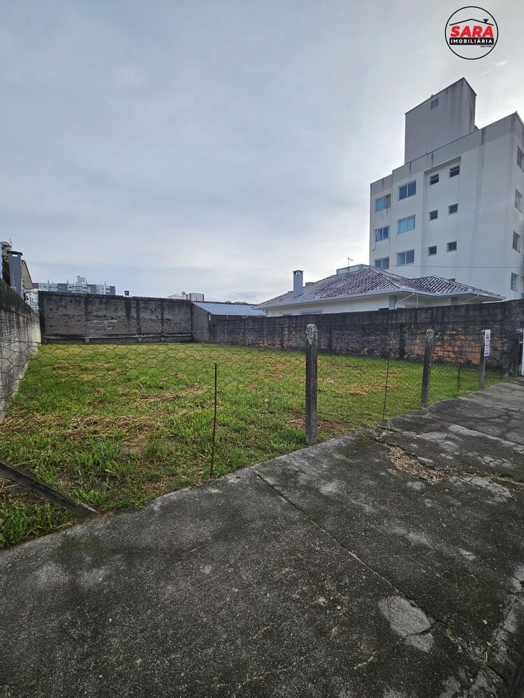 Terreno à venda, 300m² - Foto 3