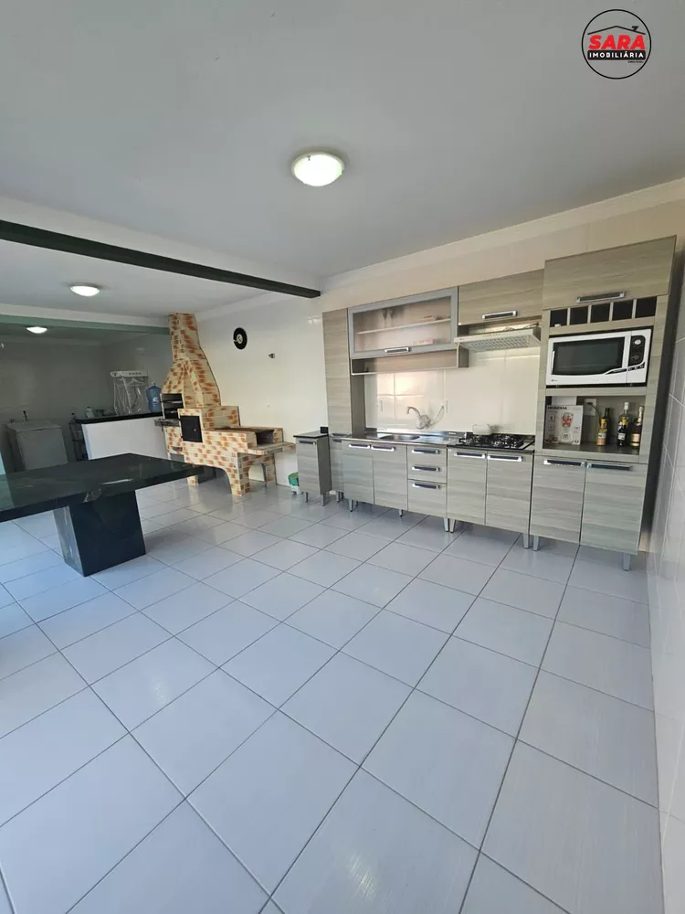 Casa, 3 quartos, 220 m² - Foto 8