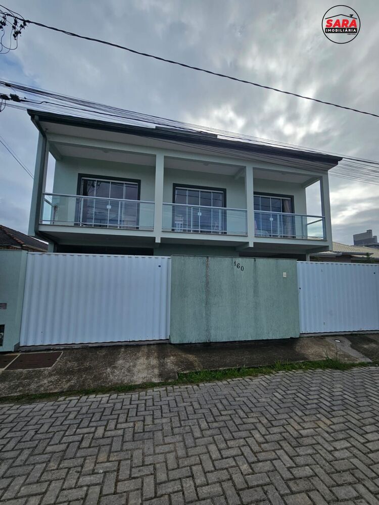 Casa, 3 quartos, 220 m² - Foto 1