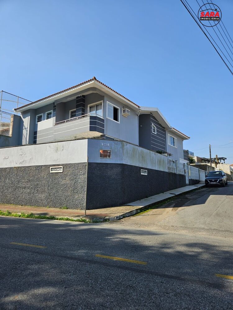 Casa, 4 quartos, 280 m² - Foto 2