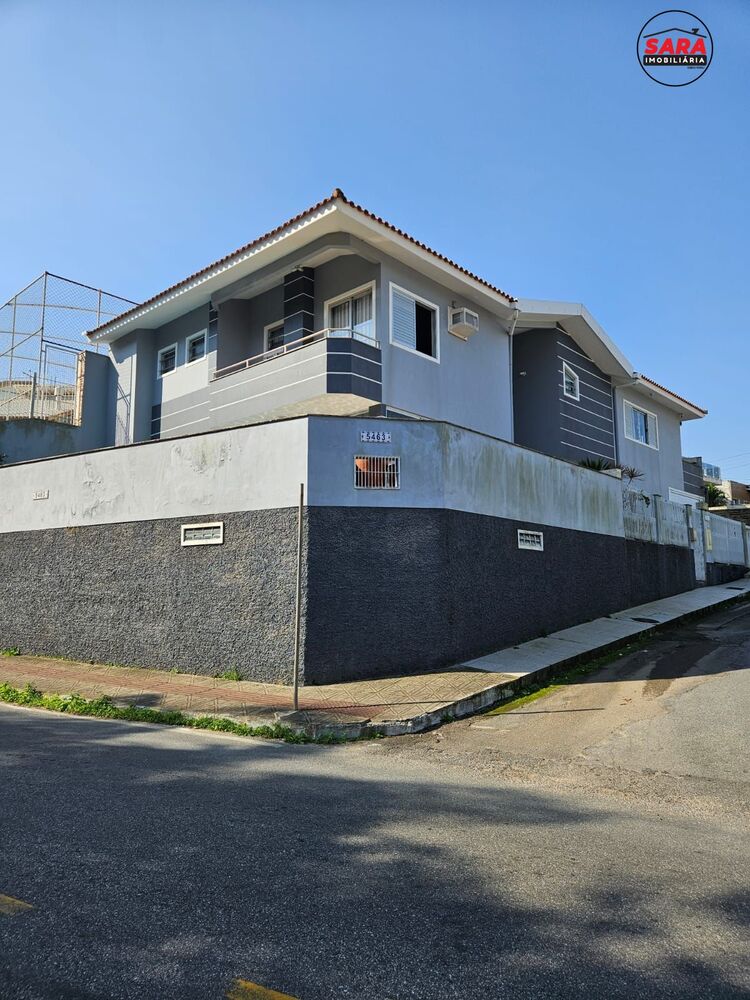 Casa, 4 quartos, 280 m² - Foto 3