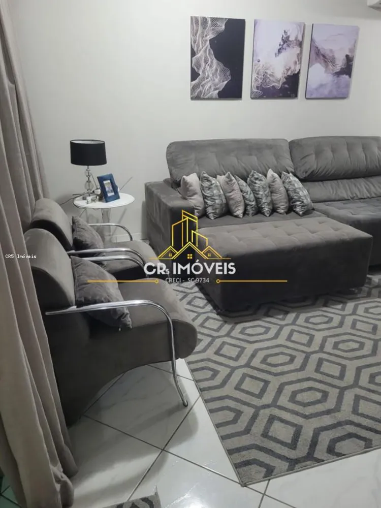 Sobrado, 3 quartos, 215 m² - Foto 1
