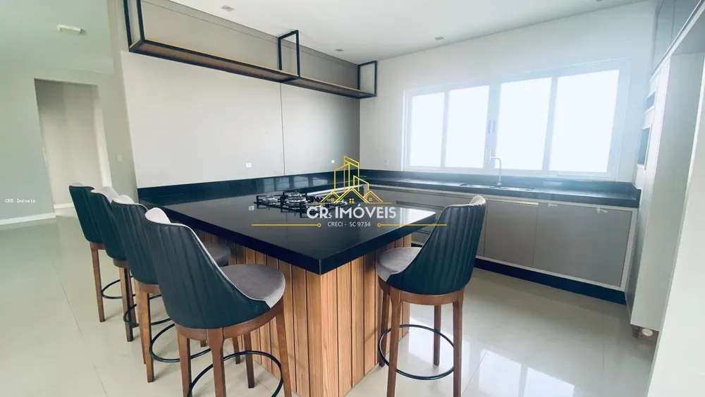 Sobrado, 3 quartos, 228 m² - Foto 3