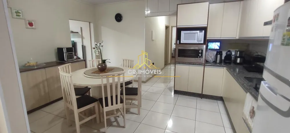 Casa, 5 quartos, 294 m² - Foto 1