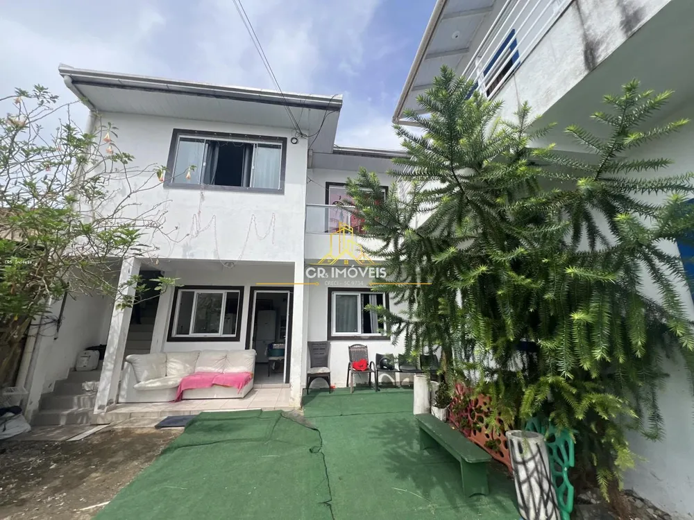 Casa, 8 quartos, 268 m² - Foto 1