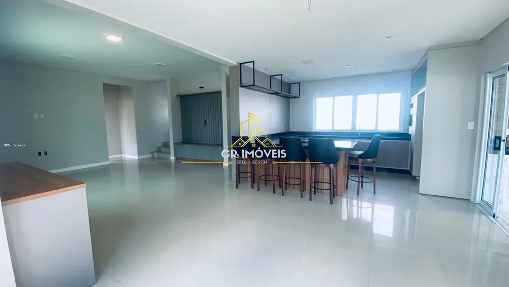 Sobrado, 3 quartos, 228 m² - Foto 3