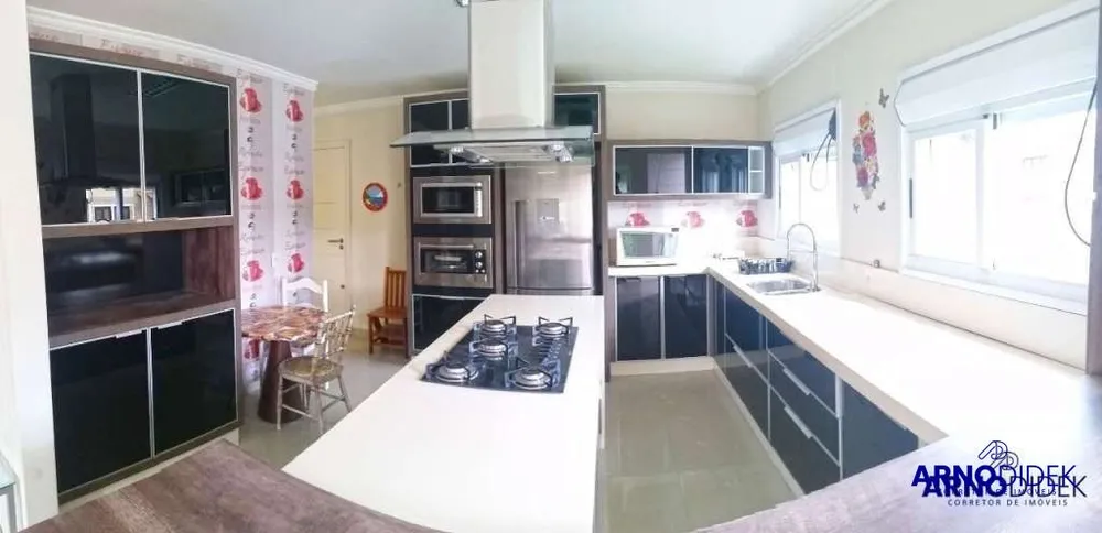 Casa, 4 quartos, 250 m² - Foto 2