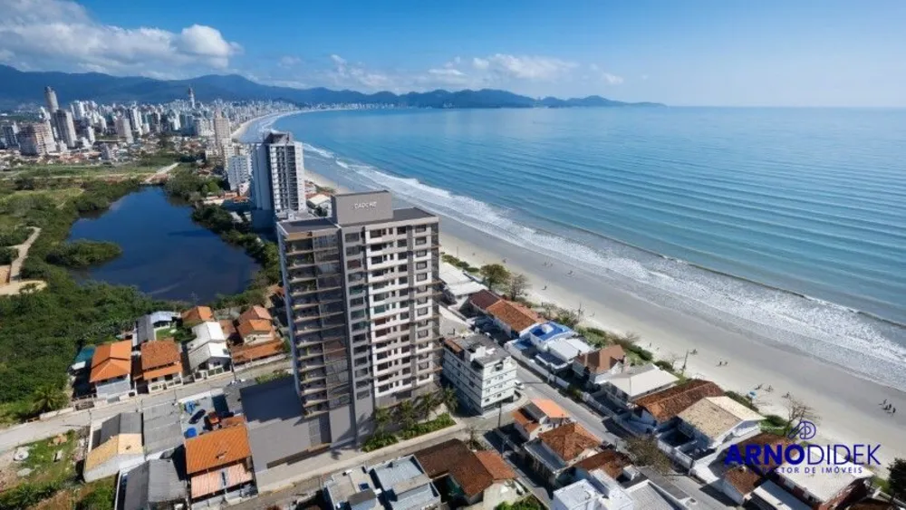 Cobertura, 4 quartos, 197 m² - Foto 2