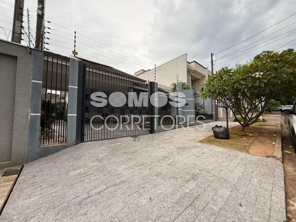 Casa, 3 quartos, 182 m² - Foto 1