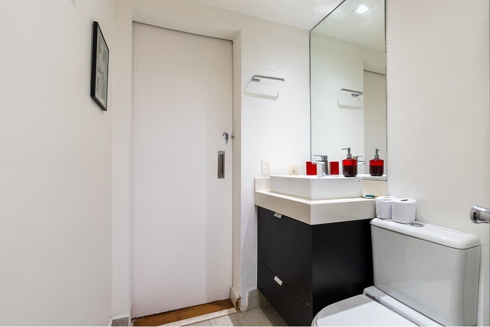 Apartamento à venda com 2 quartos, 72m² - Foto 4