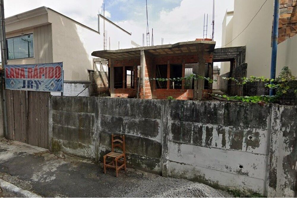 Terreno à venda, 300m² - Foto 1