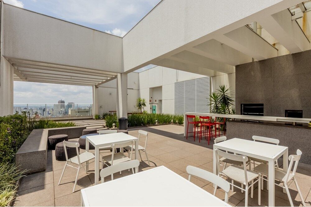 Apartamento à venda com 1 quarto, 35m² - Foto 13