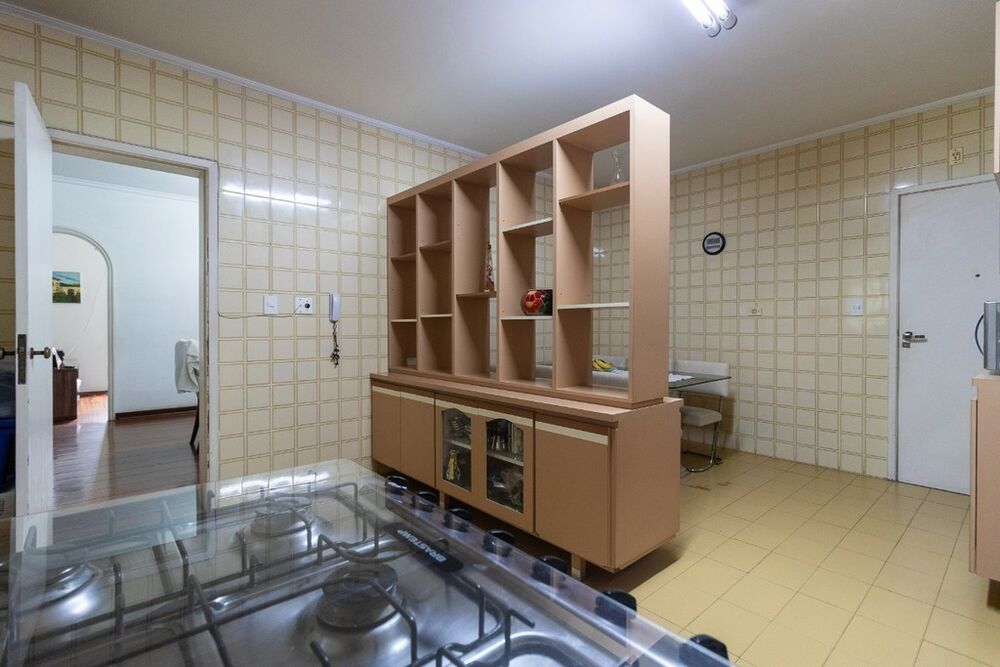 Apartamento à venda com 3 quartos, 148m² - Foto 3