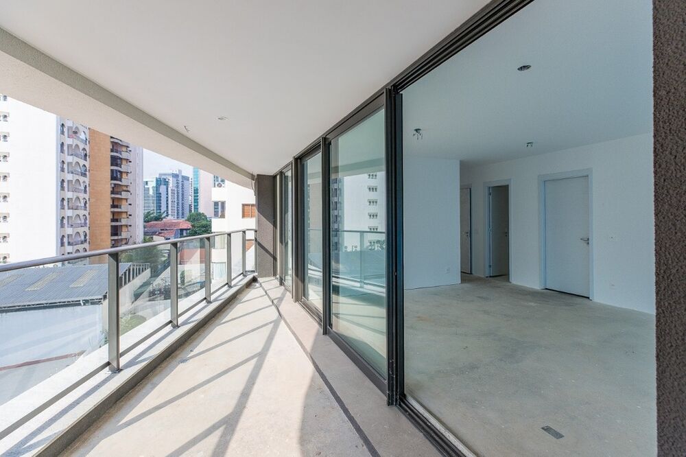 Apartamento à venda com 3 quartos, 153m² - Foto 15