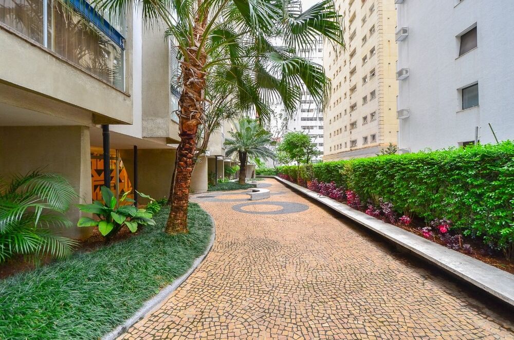 Apartamento à venda com 3 quartos, 198m² - Foto 3